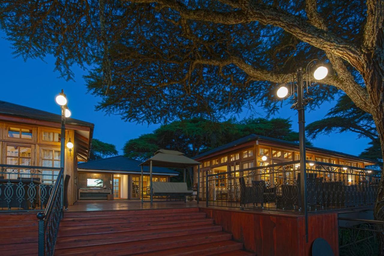 Lions Paw Ngorongoro Hotel Exterior photo