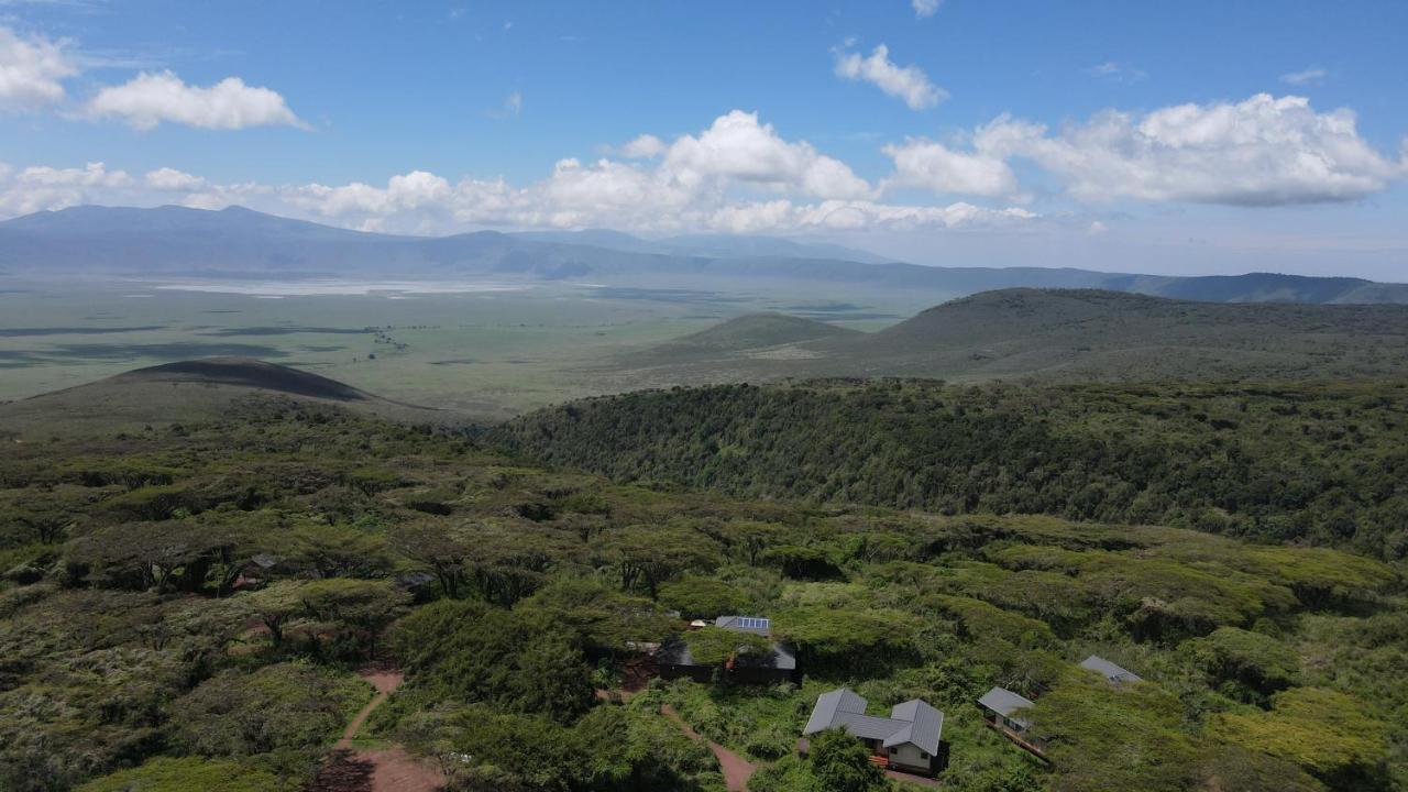 Lions Paw Ngorongoro Hotel Exterior photo