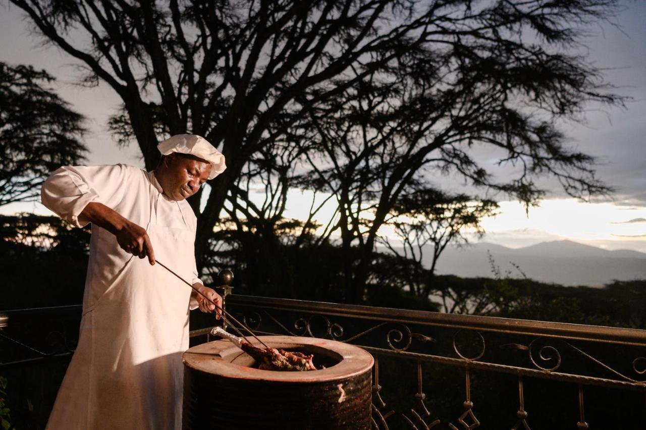 Lions Paw Ngorongoro Hotel Exterior photo